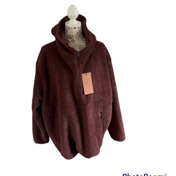 🌸NWT Girlfriend Collective Raisin Recycled Plush Hooded Jacket - Picture 1 of 12